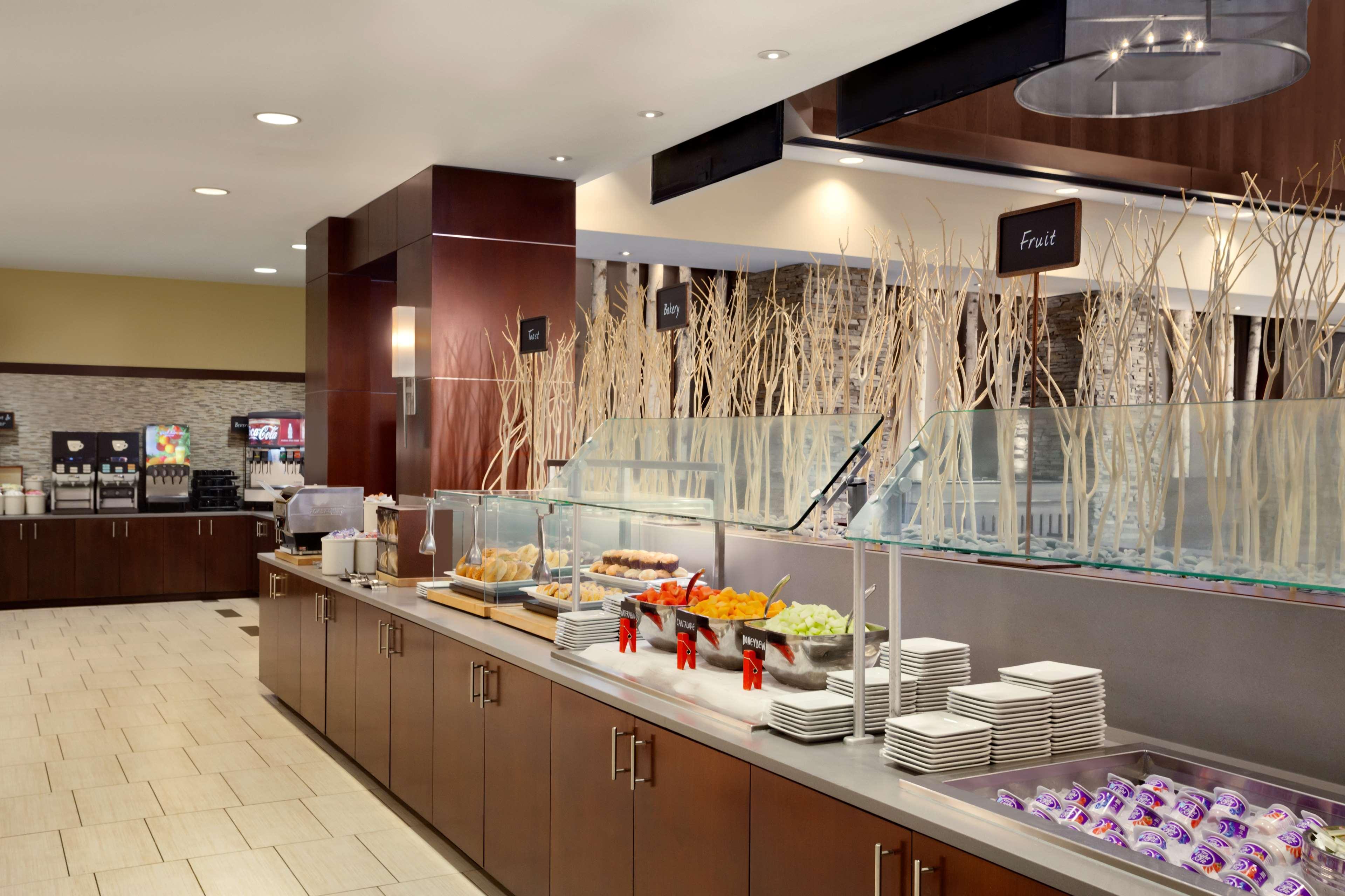 Embassy Suites By Hilton Denver Downtown Convention Center Bagian luar foto