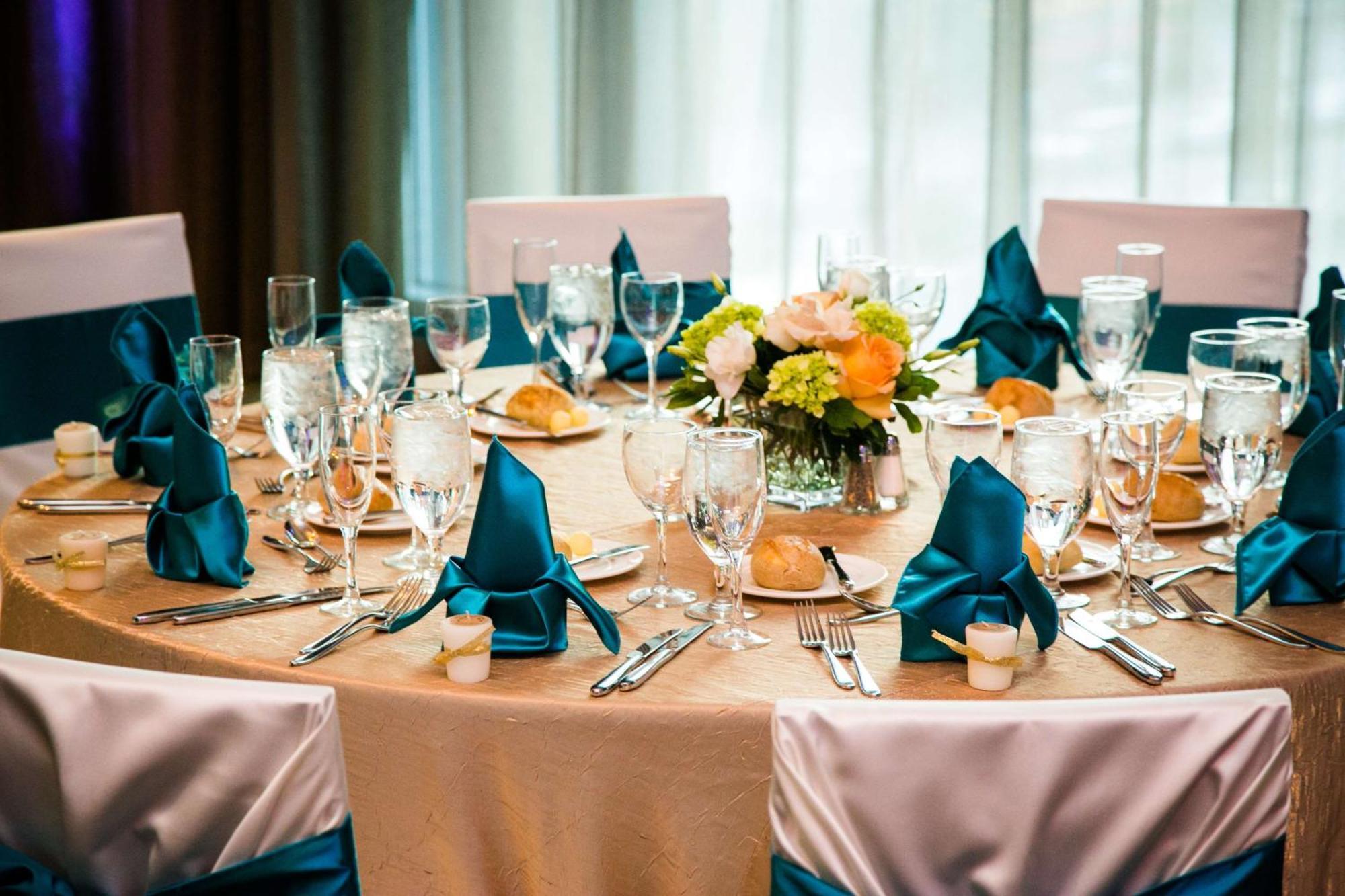 Embassy Suites By Hilton Denver Downtown Convention Center Bagian luar foto